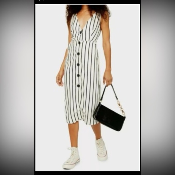 Topshop Stripe Button Front Pinafore Midi Dress
Size 6 - Picture 9 of 12